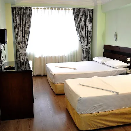 Hivas 2* イスタンブール