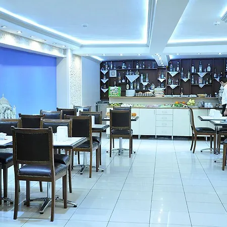 Hivas Hotel Istanboel